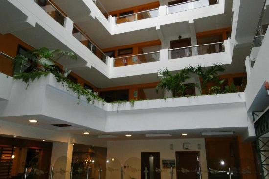 Victoria Regia Hotel & Suites