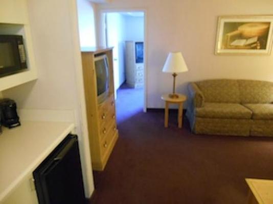 Ramada by Wyndham Nashville/Music Valley