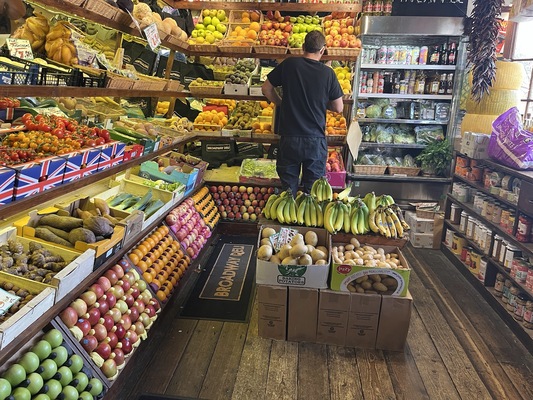 Broadway Deli