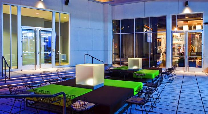 Aloft Milwaukee Downtown