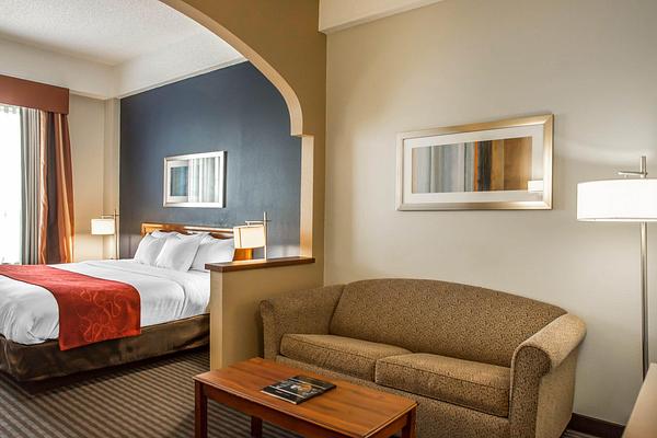 Comfort Suites Newport - Cincinnati Riverfront