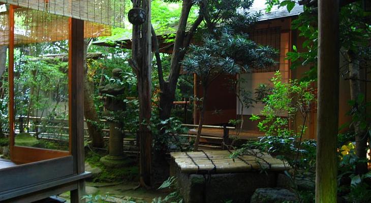 Gion Yoshi-ima
