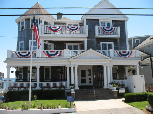 Anchor Inn Beach House