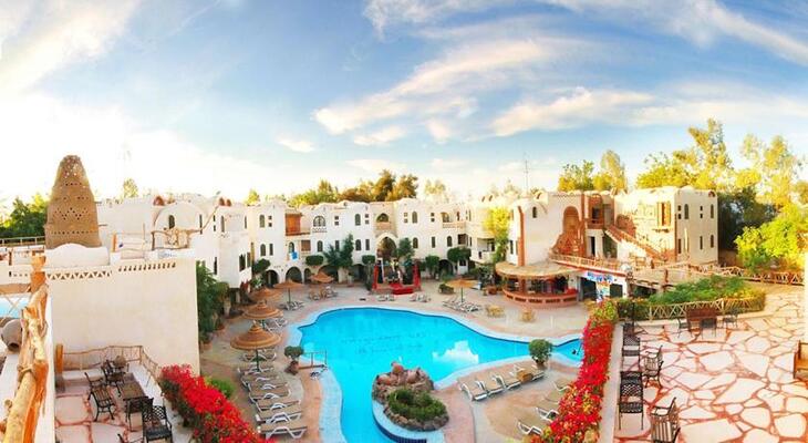 Amar Sina Boutique Village