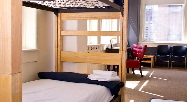 HI Chicago, The J. Ira and Nicki Harris Family Hostel