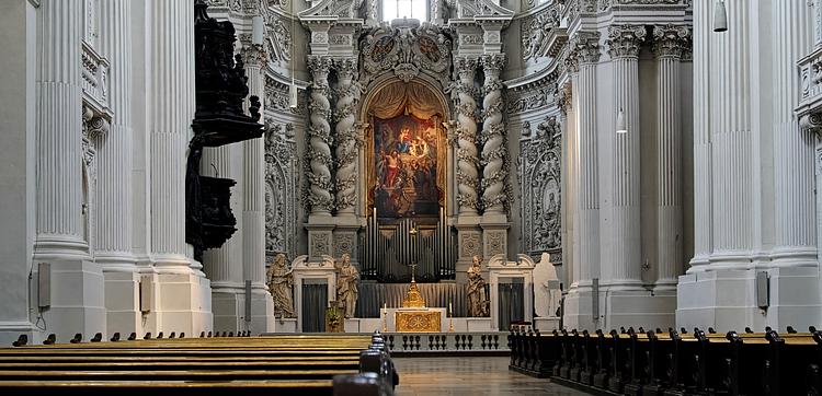 Theatinerkirche St. Kajetan