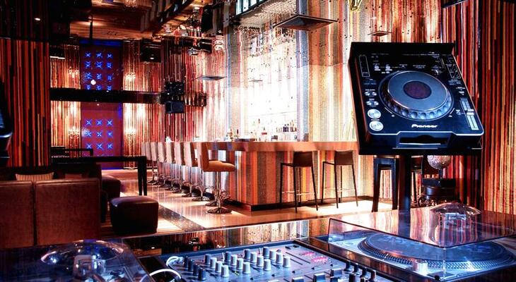 Night Hotel Bangkok - Sukhumvit 15