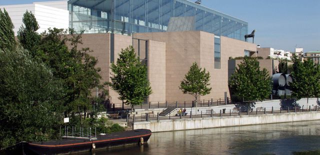 Musee d'Art Moderne et Contemporain