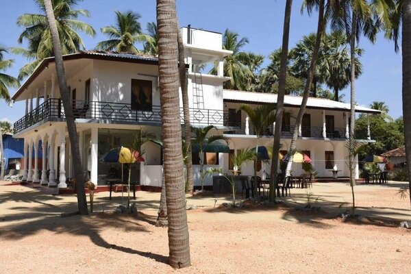 French Garden Resort