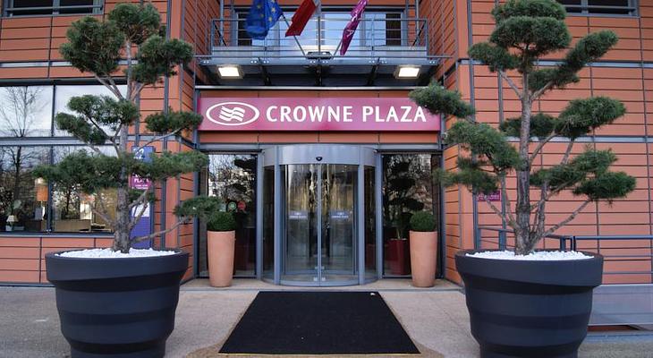 Crowne Plaza Lyon - Cite Internationale, an IHG Hotel