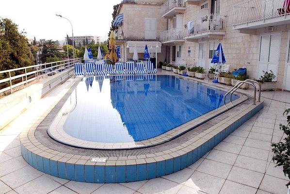 Hotel Komodor
