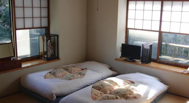 Fuji-Hakone Guest House