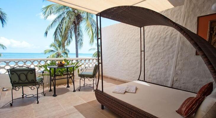 KUNDUCHI BEACH HOTEL & RESORT