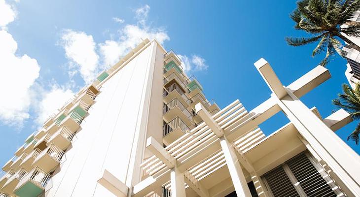 Shoreline Hotel Waikiki