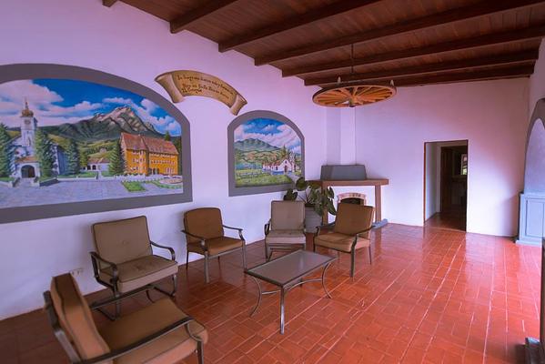 Hotel Los Heroes