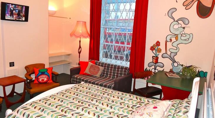 Igloo Backpackers Hostel