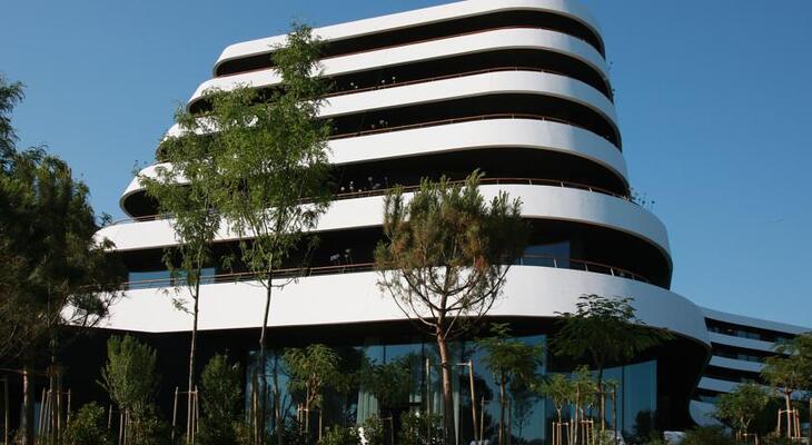 Lone Hotel by Maistra Collection