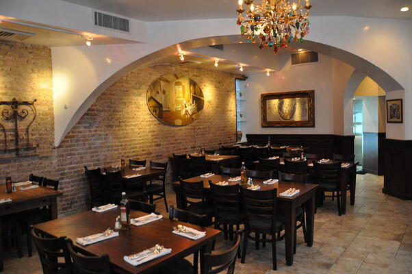 Roberto's Restaurant