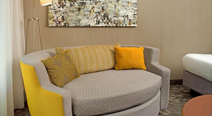 Courtyard by Marriott Washington Capitol Hill/Navy Yard