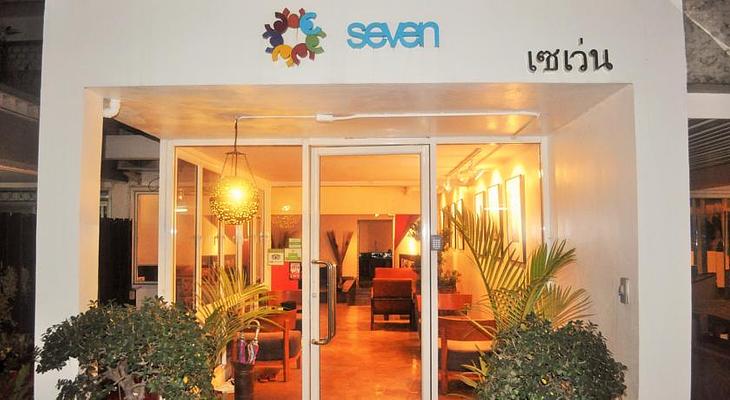 Seven Hotel