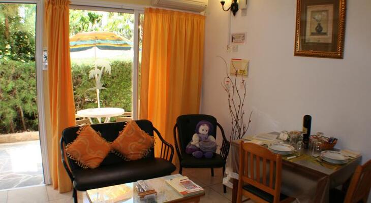 Apollonia Hotel Apartments