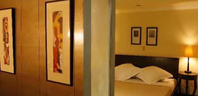 Hotel Tavern