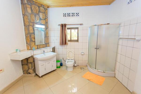 Iris Guesthouse