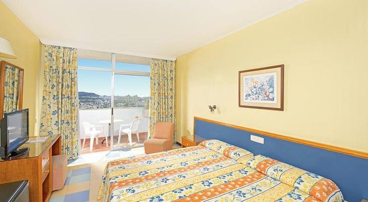 Iberostar Waves  Bouganville Playa