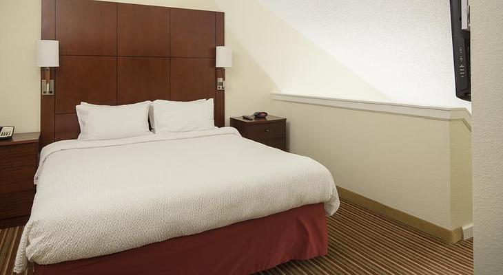 Sonesta ES Suites Memphis