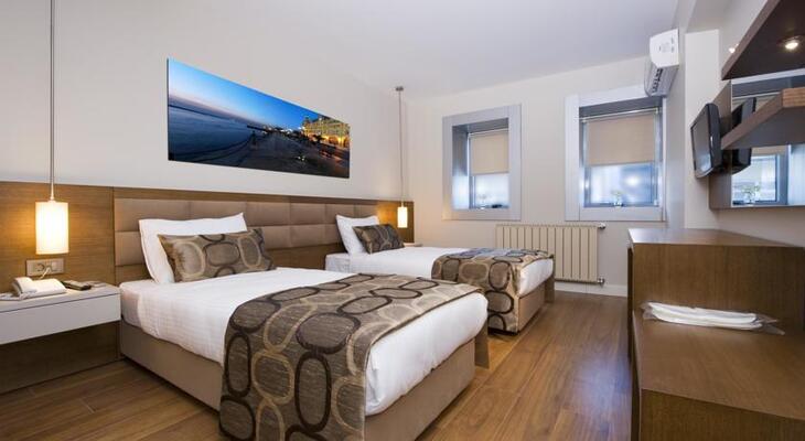 The New Hotel Zeybek