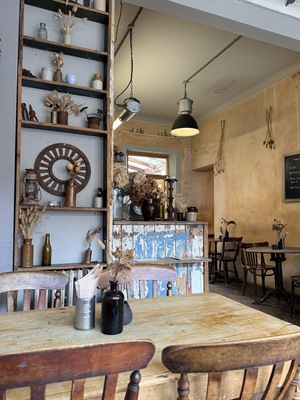 Cafe Rust