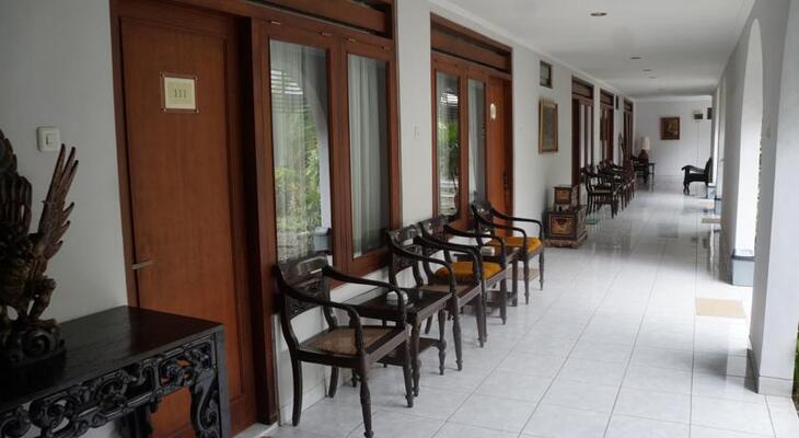 Hotel Kirana