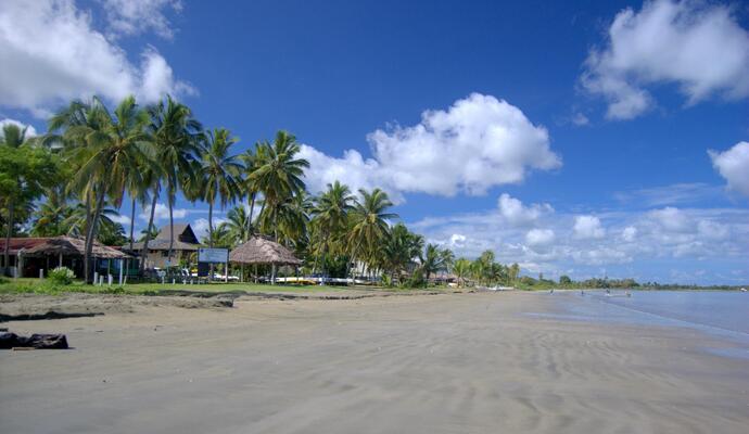 Travellers Beach Resort