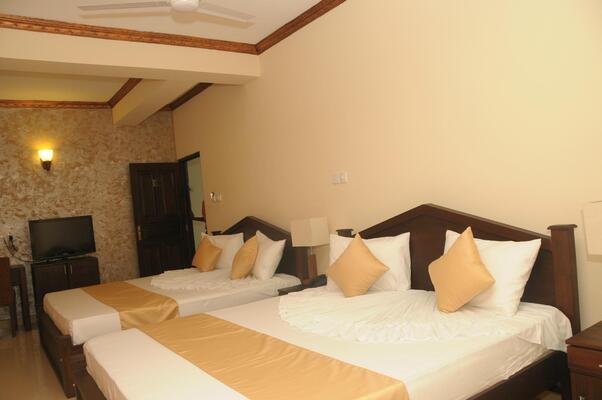 Sunhill Hotel Katunayake