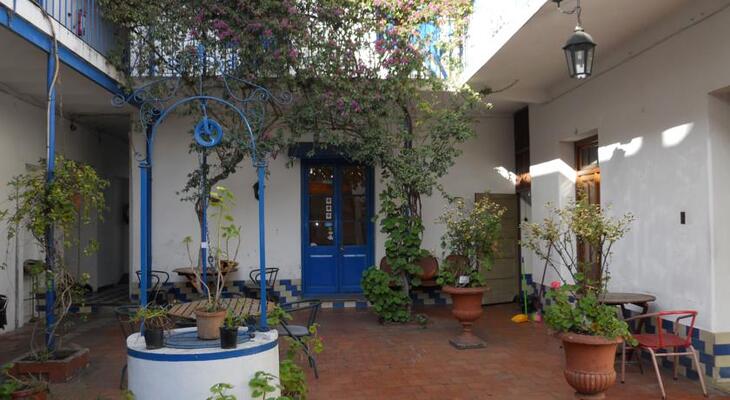 Hostel Colonial