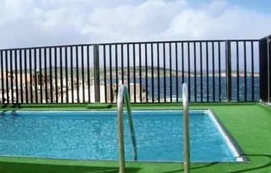 Relax Inn Hotel