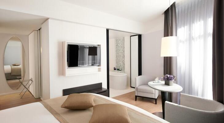 Sofitel Paris Arc de Triomphe