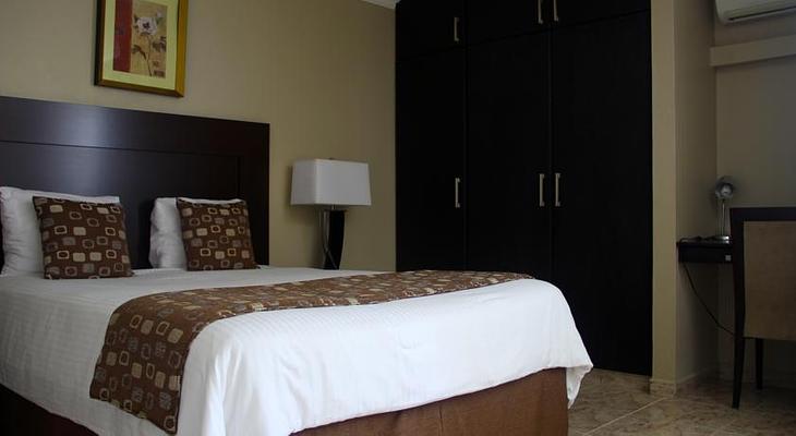 Sevilla Suites Apart-Hotel