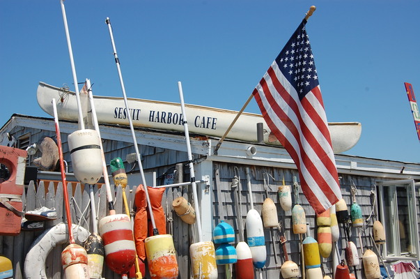 Sesuit Harbor Cafe