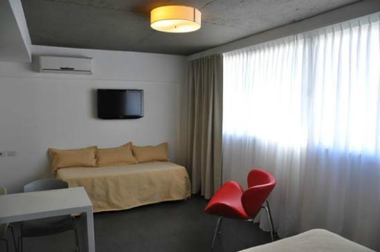 Roberta Rosa de Fontana Suites