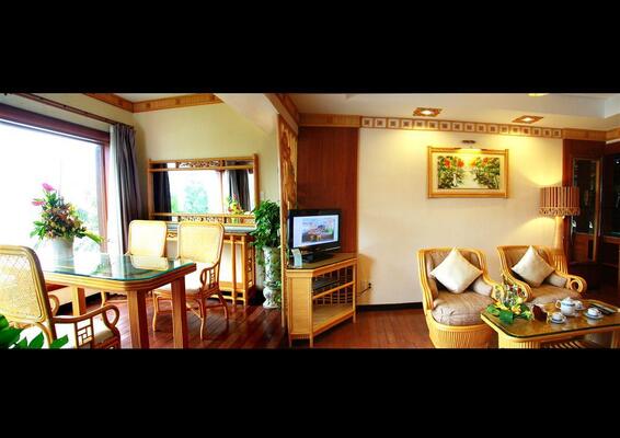 Huong Giang Hotel Resort & Spa