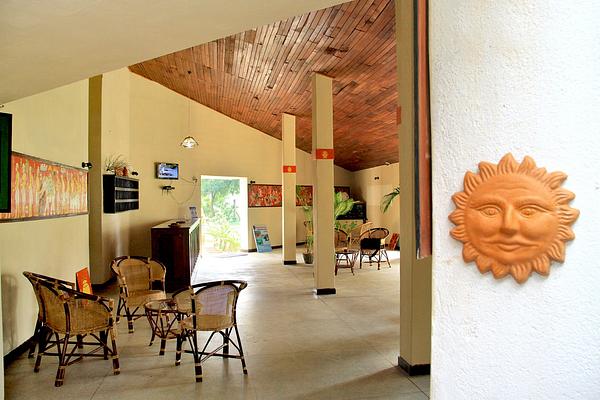 Nilaveli Crystal Blue Hotel