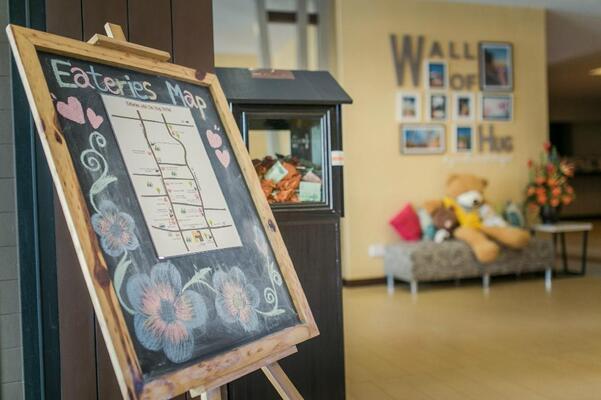 De Hug Hotel & Residence