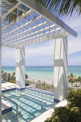 Fontainebleau Miami Beach