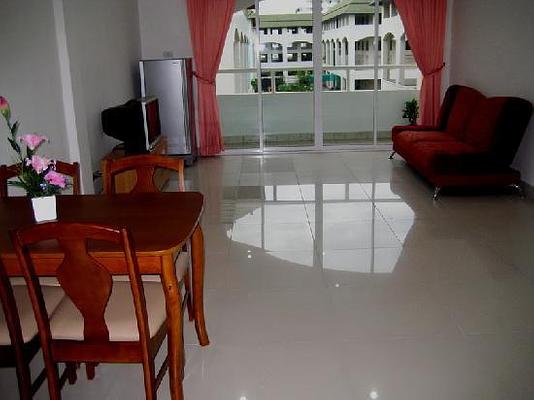 Jomtien Hostel Hotel