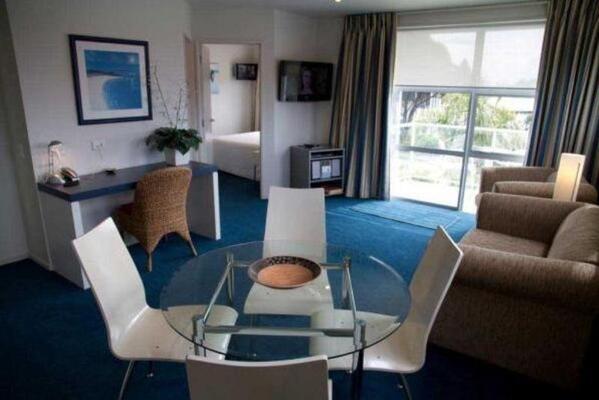 Beaches Suites Nelson