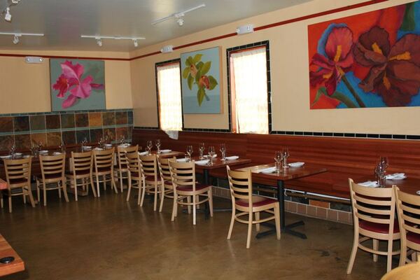 Pauline's Pizza