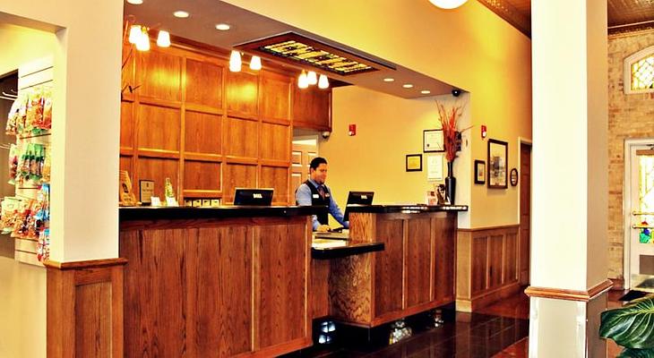 Aiden by Best Western @ San Antonio Riverwalk