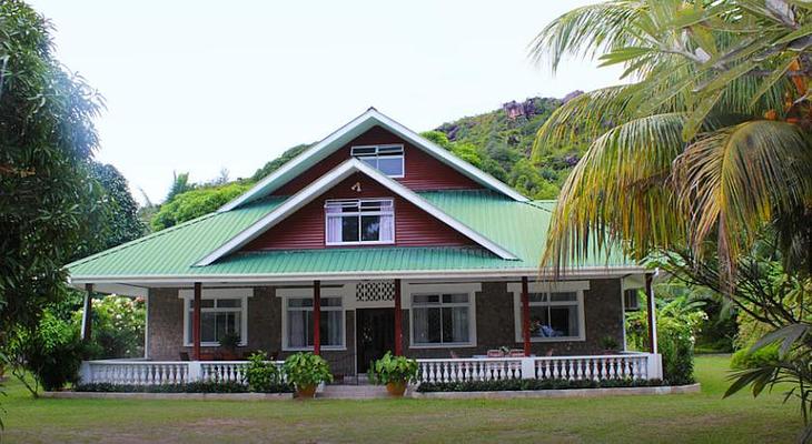 Le Chevalier Bay Guesthouse