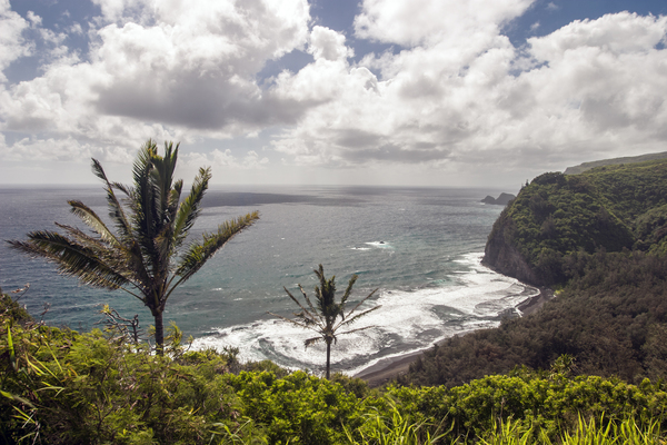 Pololu Valley Lookout